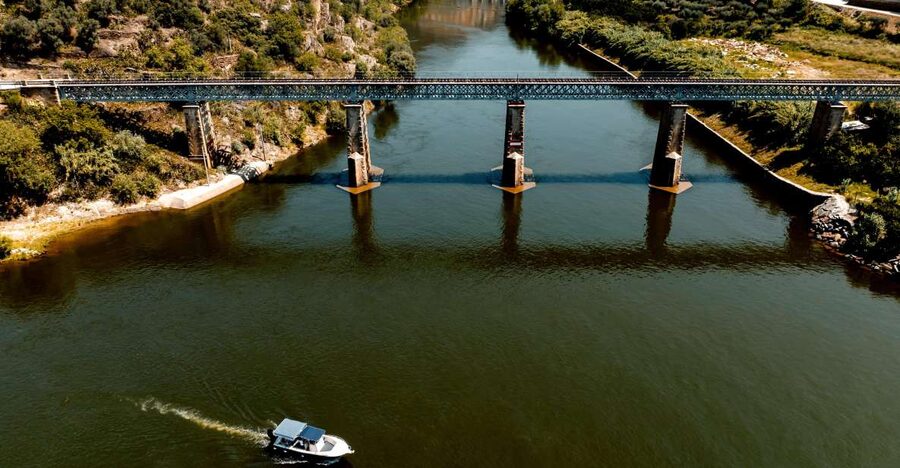Pinhão: Douro River Boat Tour with Lunch - Why This Three-Part Douro Outing Works