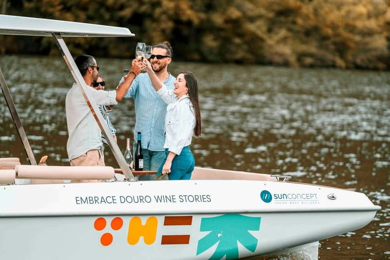 Pinhão: Douro River Solar Boat Tour with Wine Tasting - What the one-hour route actually gives you