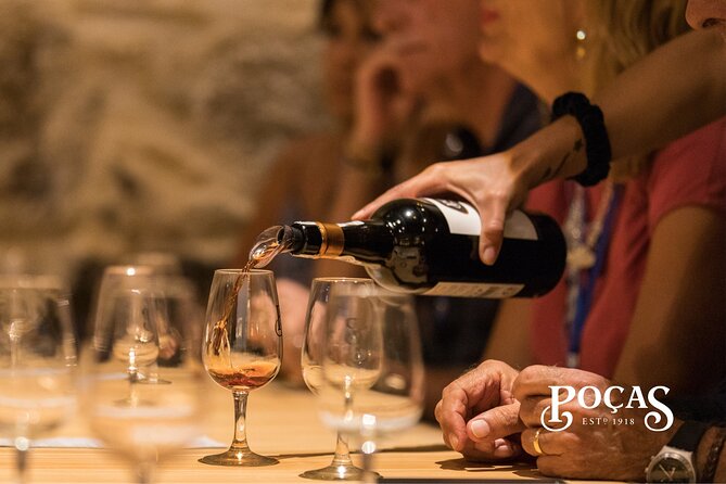 Poças Guided Visit and Wine Tasting of 3 Port Wines - Arriving at R. Visc. das Devesas 168