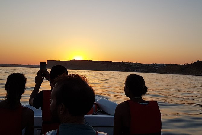 Ponta da Piedade Sunset Tour in Lagos, Algarve - Praia D. Ana and Praia Dona Ana from offshore