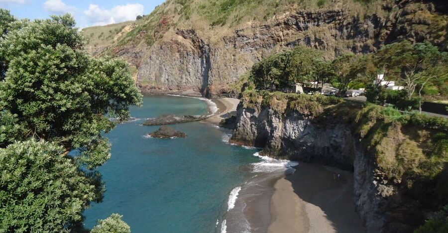 Ponta Delgada: Private Full or Half-Day 4x4 São Miguel Tour - Why a private 4x4 makes sense on São Miguel
