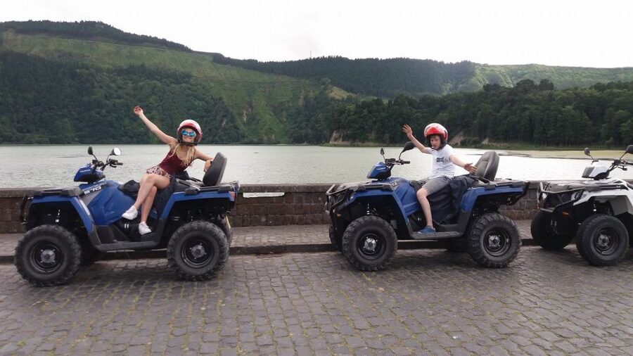 Ponta Delgada: Sete Cidades Guided Buggy, Quad, or Jeep Tour - Pico do Carvão and Muro das Nove Janelas