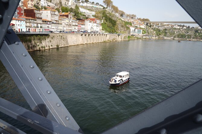 Port : Private Cruise in the Douro — 6 Bridges & Sunsets - The riverfront sights between the bridges