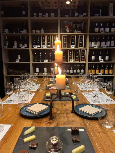 Port Wine class with 3 or 5 Port tasting and pairings - Why this port class works so well in Porto