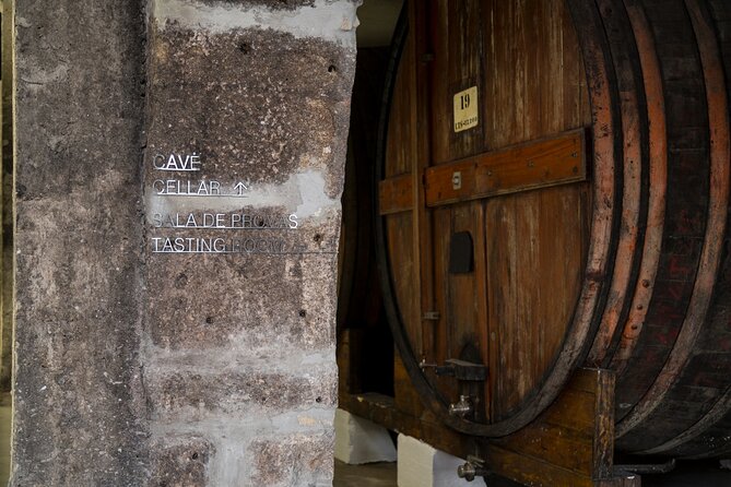Port Wine Tour | 3 Cellars | 7 Tastings | 12 Participants Maximum - Comparing white, Tawny, and Ruby Port