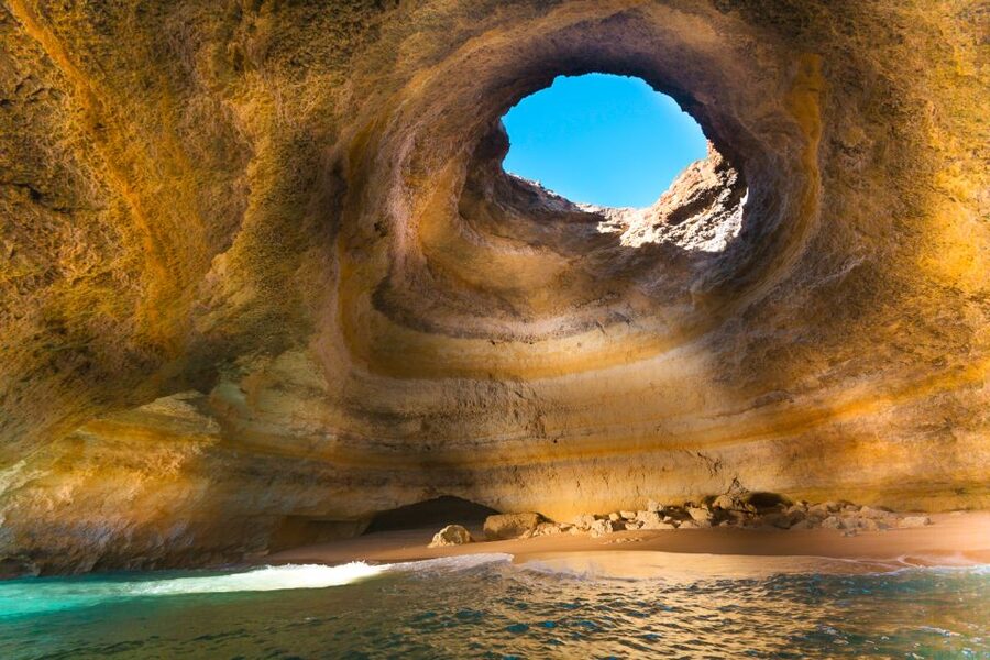 Portimão: Benagil Sea Caves Speedboat Adventure Tour - From the San Francisco Convent ruins to open water