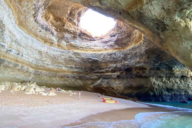 Portimão:Embark on Nature•Benagil and Dolphins•Biologist on board - Entering Algar de Benagil