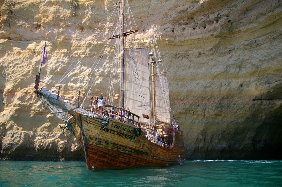 Portimão: Pirate Ship Cave Cruise - Setting sail from Portimão’s Vasco da Gama pier