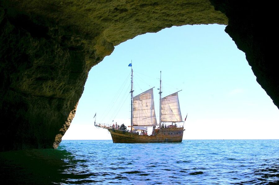 Portimão: Pirate Ship Cave Cruise - The Arade River and Ferragudo from the water