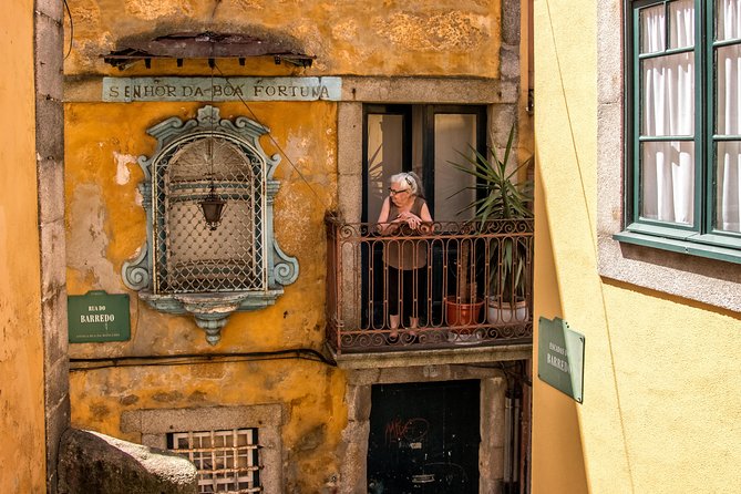 Porto 1/2 Day Walking Photo Tour & Portraits - Key points to know before you book