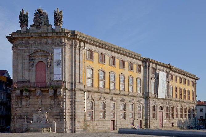 Porto: 2-Hour City Highlights Segway Tour - Guided Experience - Carmo Church, Lello Bookstore, and the photography center
