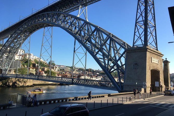 Porto: 2-Hour City Highlights Segway Tour - Guided Experience - The guide makes the difference