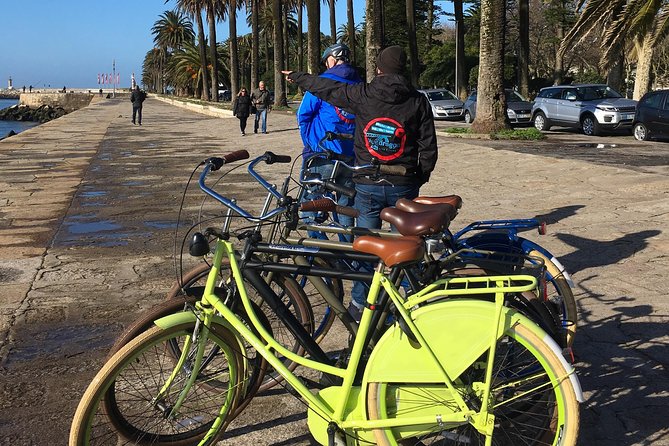 Porto: 3-Hour Old Town & Riverside Bike Tour - Guided Experience - Alfândega Nova and Porto’s working river