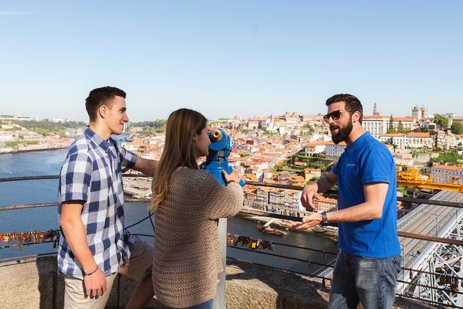Porto: 3-Hour Old Town & Riverside Bike Tour - Guided Experience - What the guides add to the ride