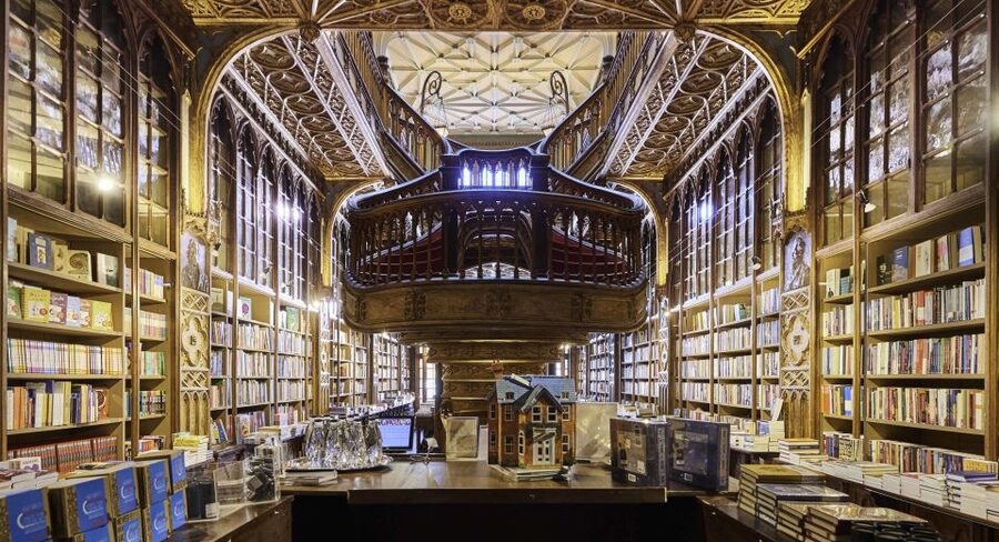 Porto: 3-Hour Walking City Tour & Lello Bookstore Visit - Why this Porto walk works well as a first outing