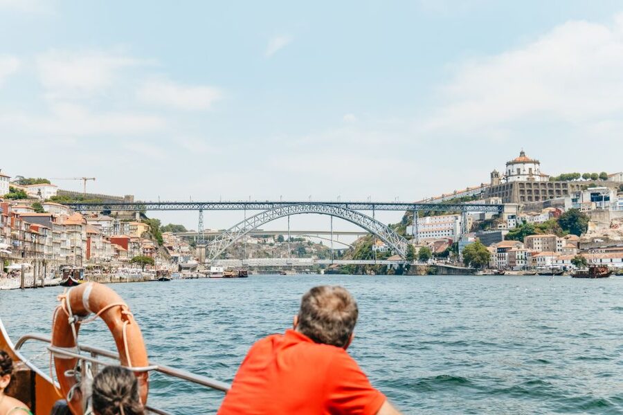 Porto: 6 Bridges Douro River Cruise - The upstream turn toward Freixo