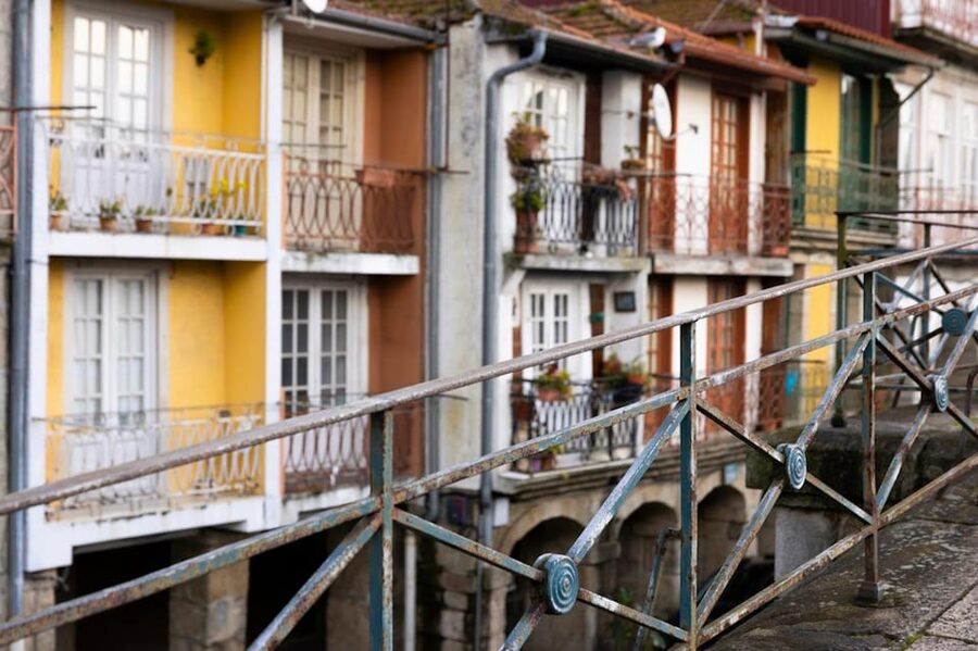 Porto: An Intimate Fado Show in a Historical Tavern - A one-hour program that works best as part of your evening