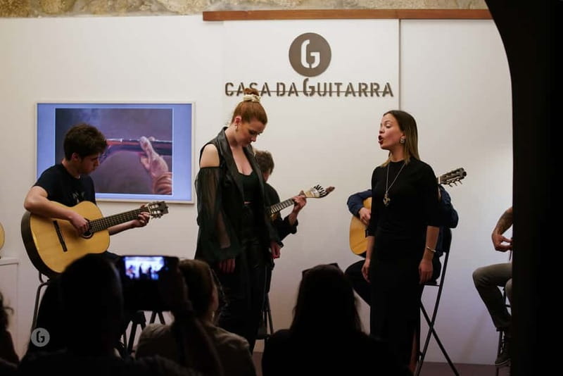Porto: Authentic Fado Show, Port Wine & Handmade Instruments - What the one-hour Fado concert feels like