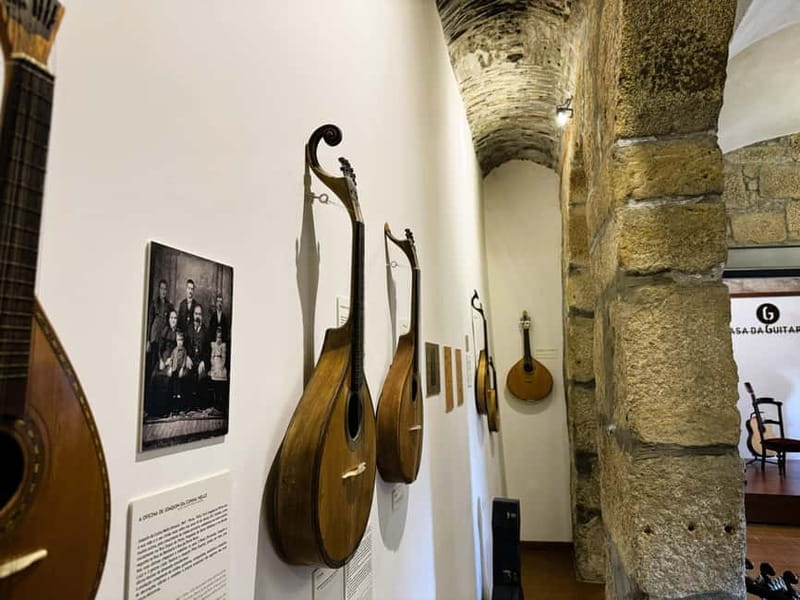 Porto: Authentic Fado Show, Port Wine & Handmade Instruments - Planning your visit around Sé and the bridge