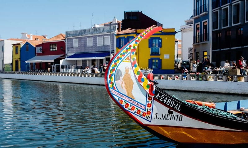 Porto:Aveiro, Cruise, Costa Nova & Capelha da Pedra Full Day - Meeting in Batalha Square and leaving Porto