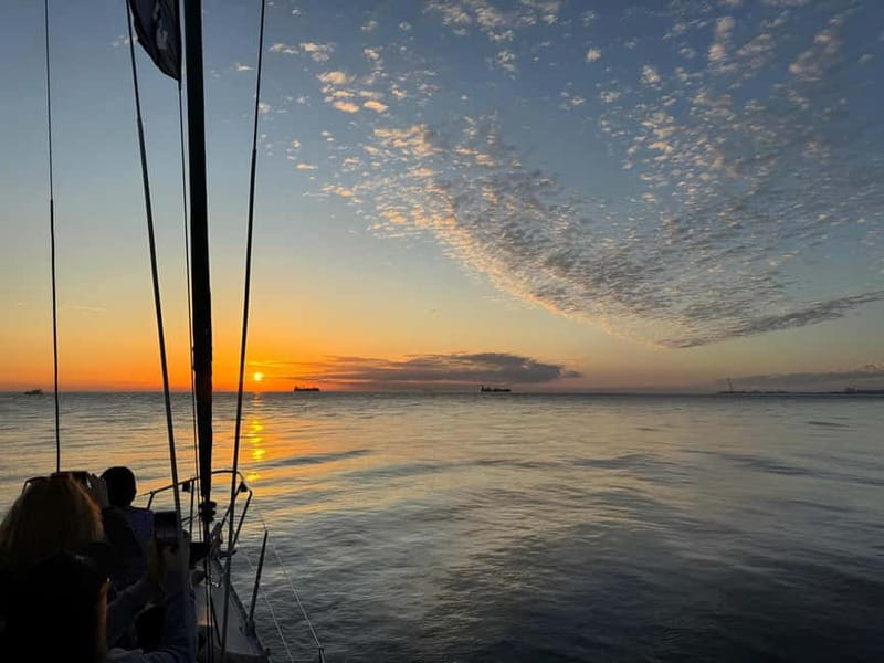 Porto: Best Charming Sailboat Cruise Sunset - Key points to know before you sail