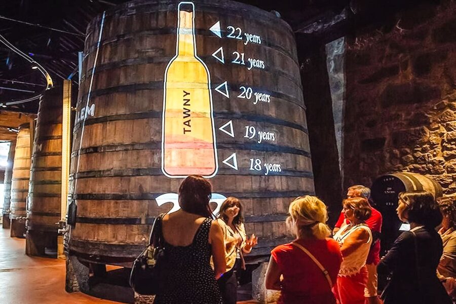 Porto: Cálem Cellar Tour, Fado Show & Wine Tasting - Should You Book the Cálem Cellar and Fado Tour?
