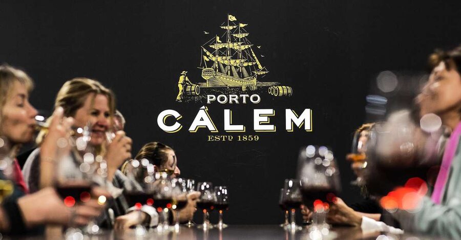 Porto: Cálem Cellar Tour, Interactive Museum & Wine Tasting - Inside the historic Cálem cellar