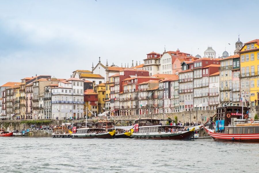 Porto: City Train Tour, River Cruise & Wine Cellar - Why this Porto combination works