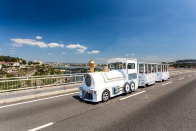 City Train Tour, River Cruise & Wine Cellar