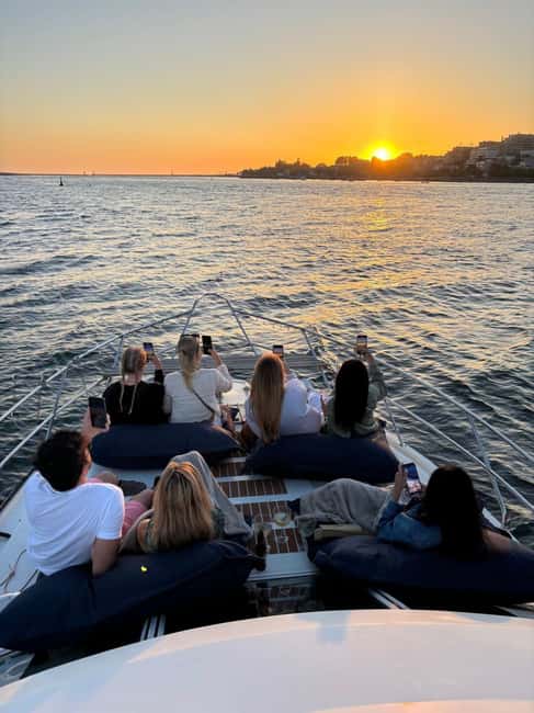 Porto: City Views or Sunset Tour with Drinks - Porto and Gaia from the Douro