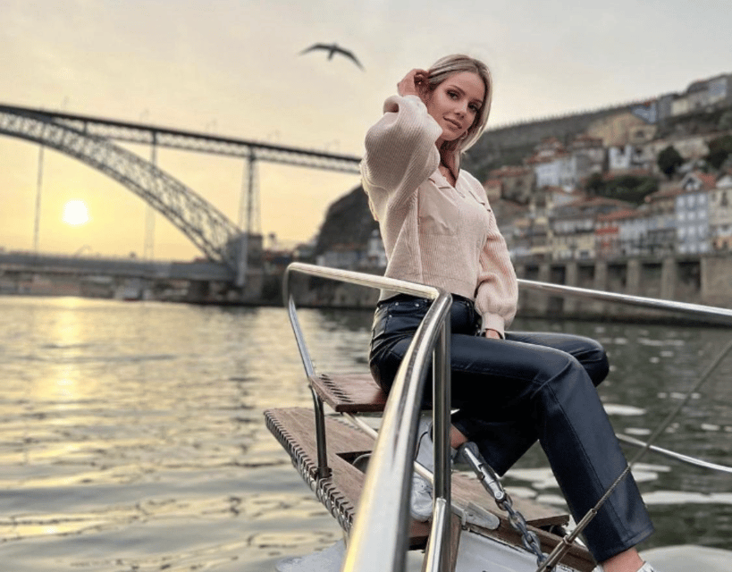 Porto: Classic Sailboat Cruise Along the Douro River - Maria Pia Bridge and the Route Toward Freixo