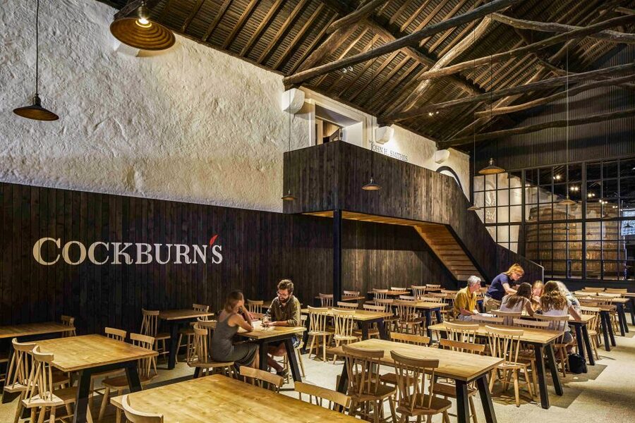 Porto: Cockburn’s Port Lodge Tour and Tasting - Why Cockburn’s huge Gaia cellar matters
