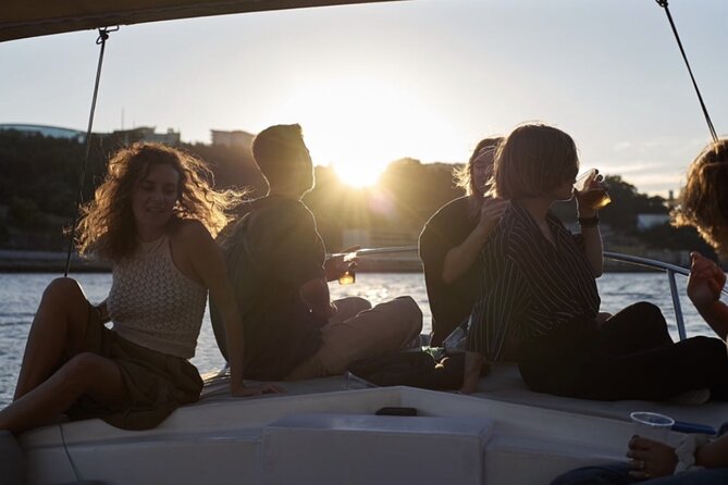 Porto: Douro River Boat Cruise with Port Wine and Snacks - The final run toward the Atlantic side of Porto