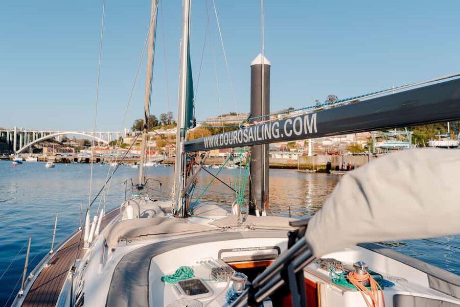 Porto Douro River Cruise: Sunny Day & Peaceful Sunset - Alfândega, Ribeira, and Porto’s riverfront