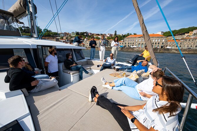 Porto Douro River Cruise With Port Wine - Daytime or Sunset - Passeio das Virtudes and Serra do Pilar