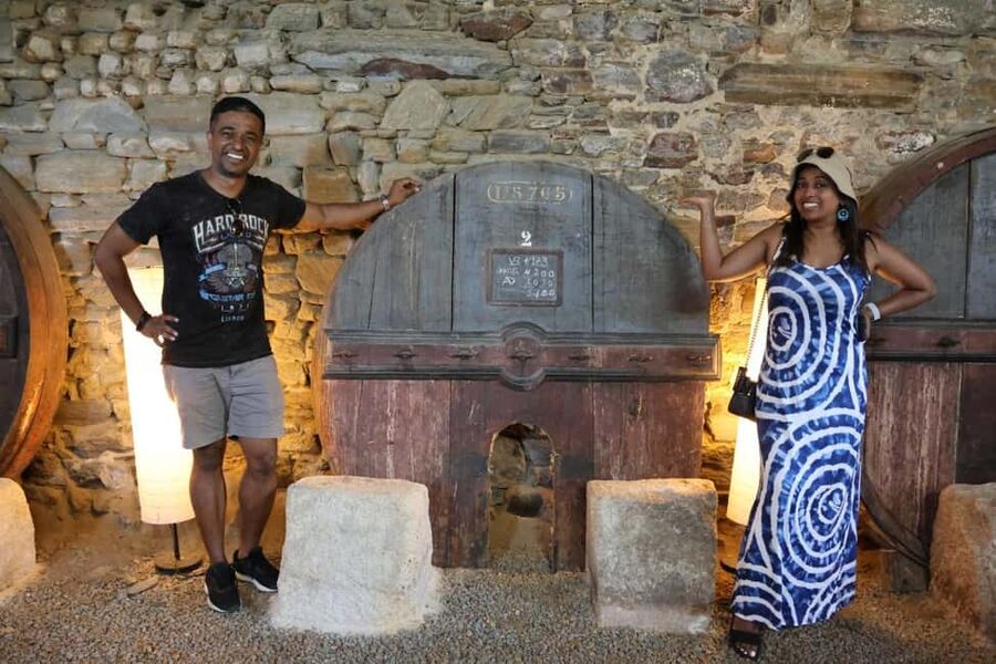 Porto: Douro Valley, 2 Wineries, Lunch, and 1-Hour Boat Tour - Best time to go and what to bring