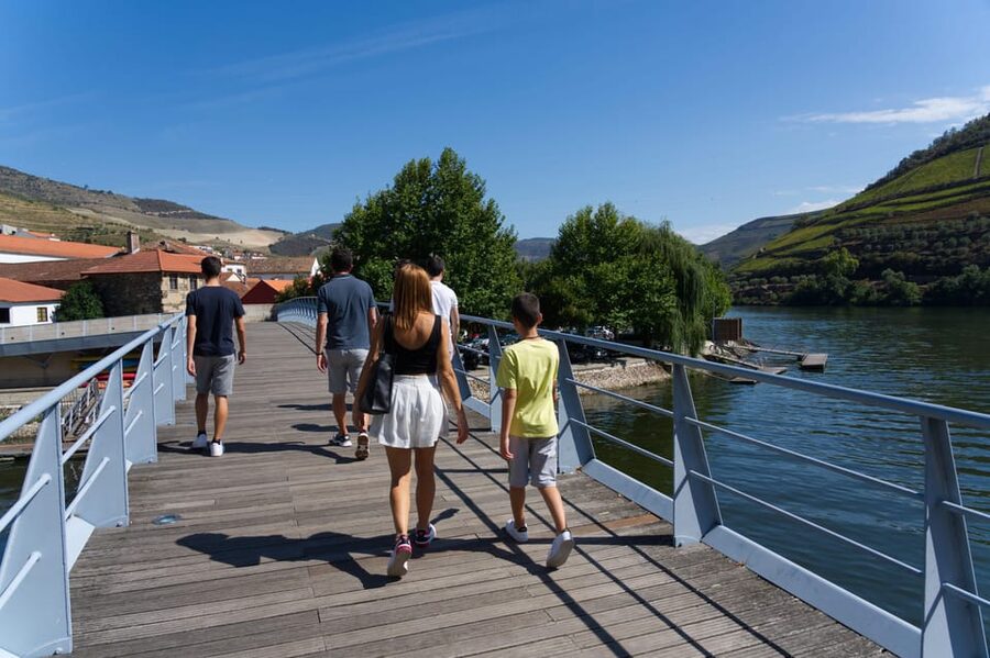 Porto: Douro Valley & Amarante Wine, Food & River Tour - Timing, Weather, and the Return to Porto