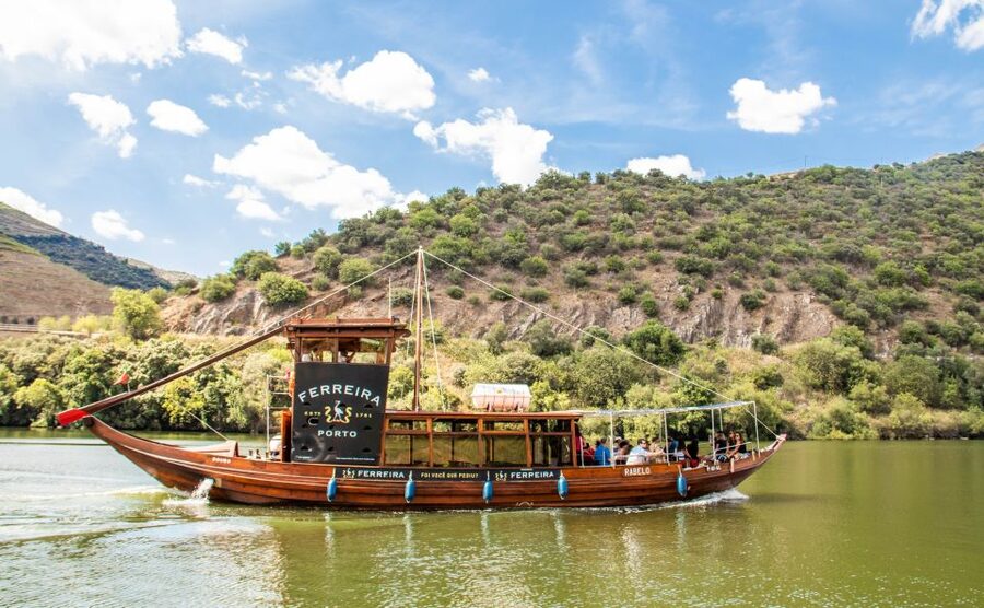 Porto: Douro Valley History & Wine Tour with Cruise & Lunch - Is $104 a fair price?