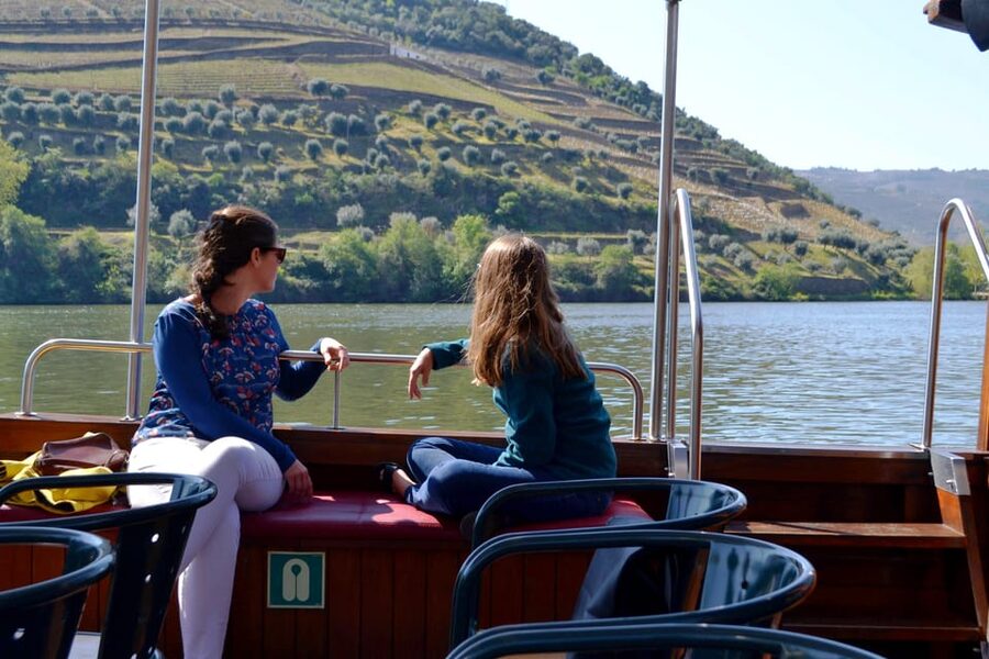 Porto: Douro Valley Vineyards Tour with Lunch & River Cruise - The early ride from Porto to Lamego