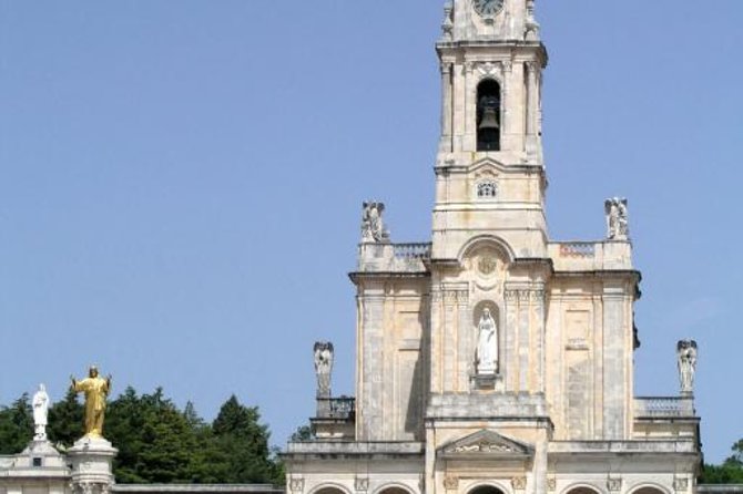 Porto: Fatima and Coimbra Day Trip - Fatima sanctuary and the time for Mass