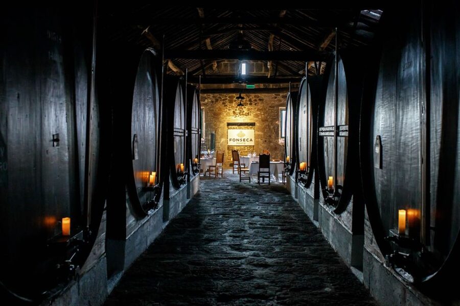 Porto: Fonseca Cellar Tour & Fado Show with Optional Dinner - Key points at a glance
