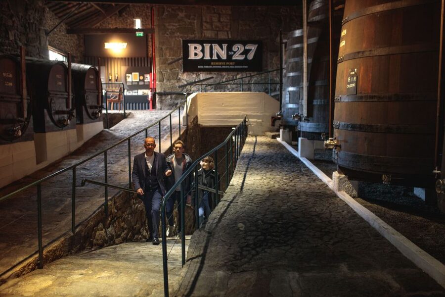 Porto: Fonseca Cellar Tour & Fado Show with Optional Dinner - Useful planning advice before you go