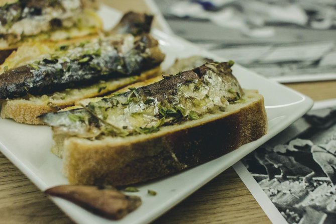Porto Food and Local Drinks Evening Tour by Food Lover Tour - Why the local neighborhoods matter