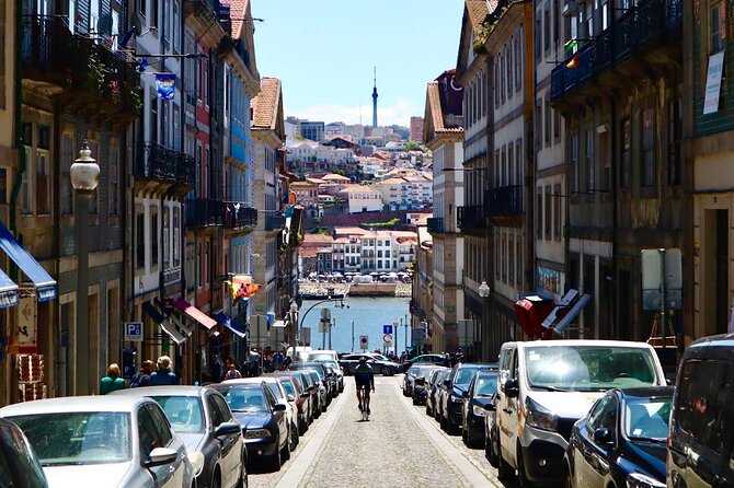 Porto Food Tour of 8 Tastings: Custard Tart, Bifana & Hidden Gems - The Dom Luís I Bridge puts the Douro in view