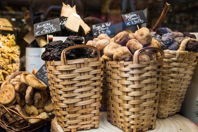 Porto Food & Wine Tasting Tour with Lunch or Dinner Option - Port, chocolate, and a serious wine list