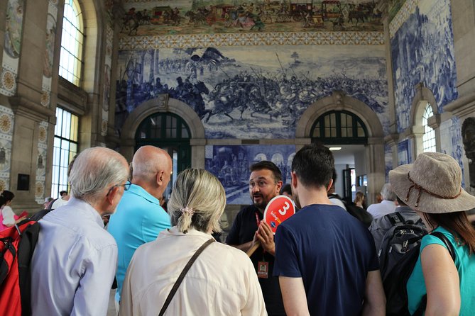 Porto Full Day City Tour Wine Tasting and Six Bridges Cruise - São Bento Station and 20,000 painted tiles