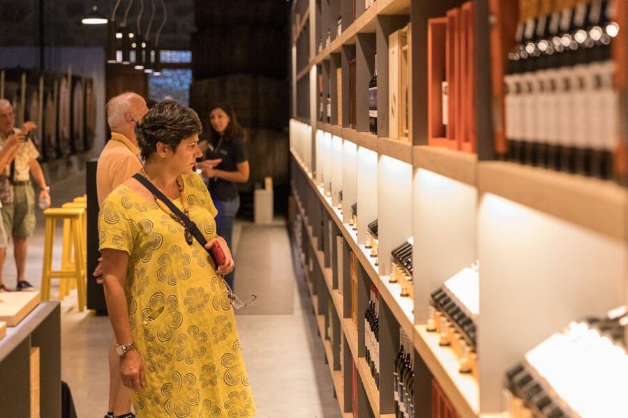 Porto: Guided Tour and Tasting of 3 Port Wines at Poças - What I Like Most About Poças