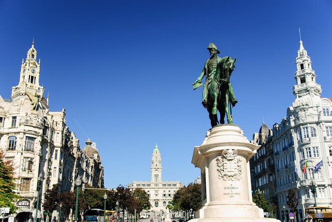 Porto Guided Tour to the Historical Center on a Tuk Tuk - Key points at a glance