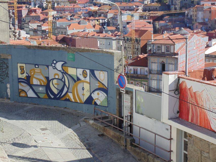 Porto: Half-Day Street Art Tour - How much walking and what to wear
