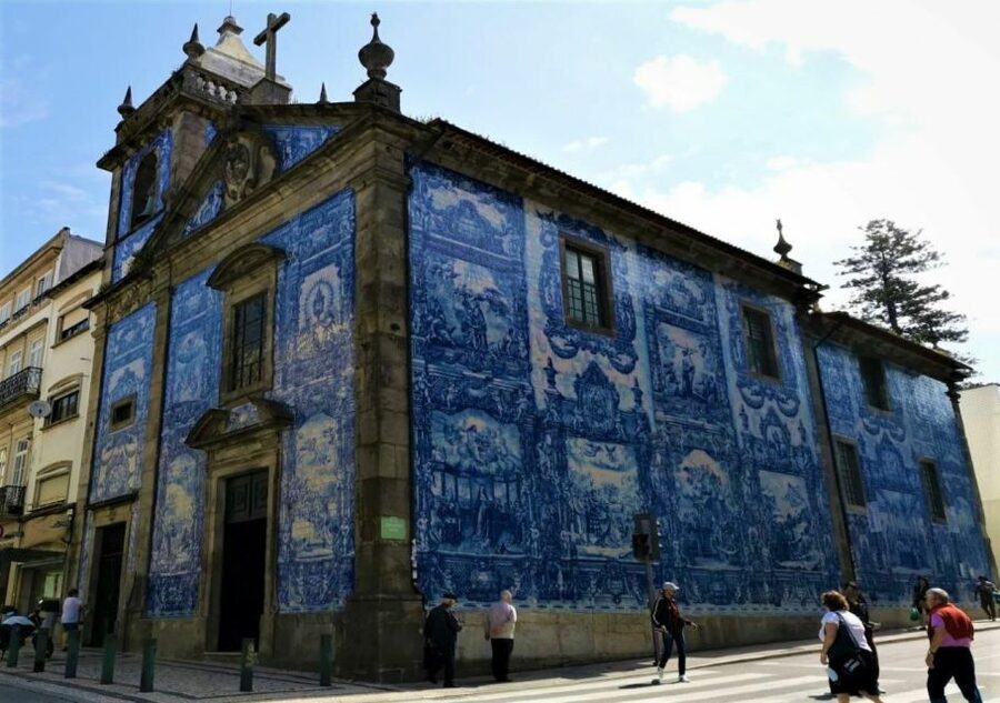 Porto: Historic City Center Walking Tour - Avenida dos Aliados and the city’s grander face